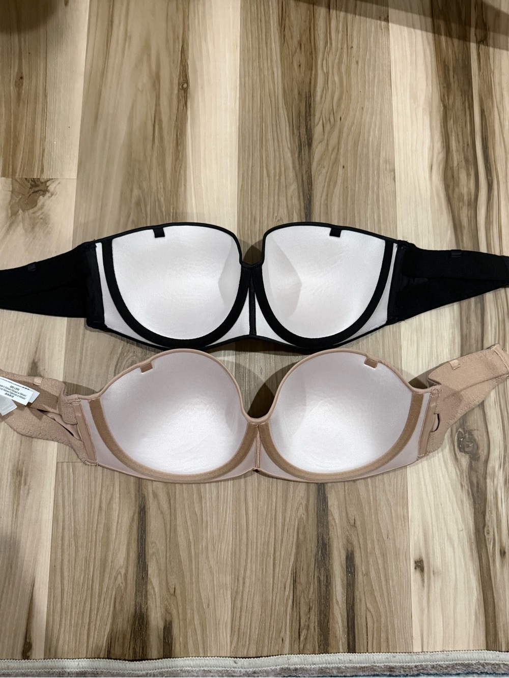 PINK Victoria's Secret Strapless Seamless Bandeau Bra - Black & Nude - Picture 2 of 3